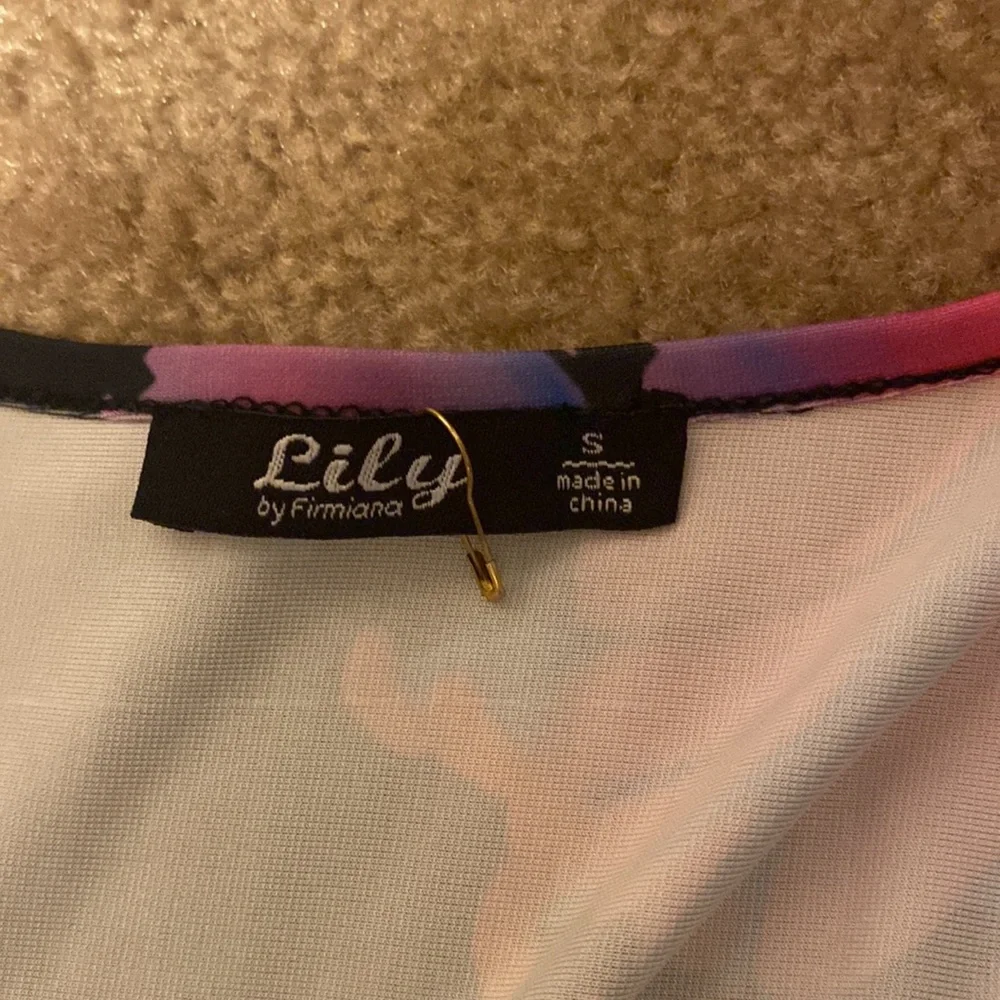 Long Floral V Neck Dress - Picture 6 of 7